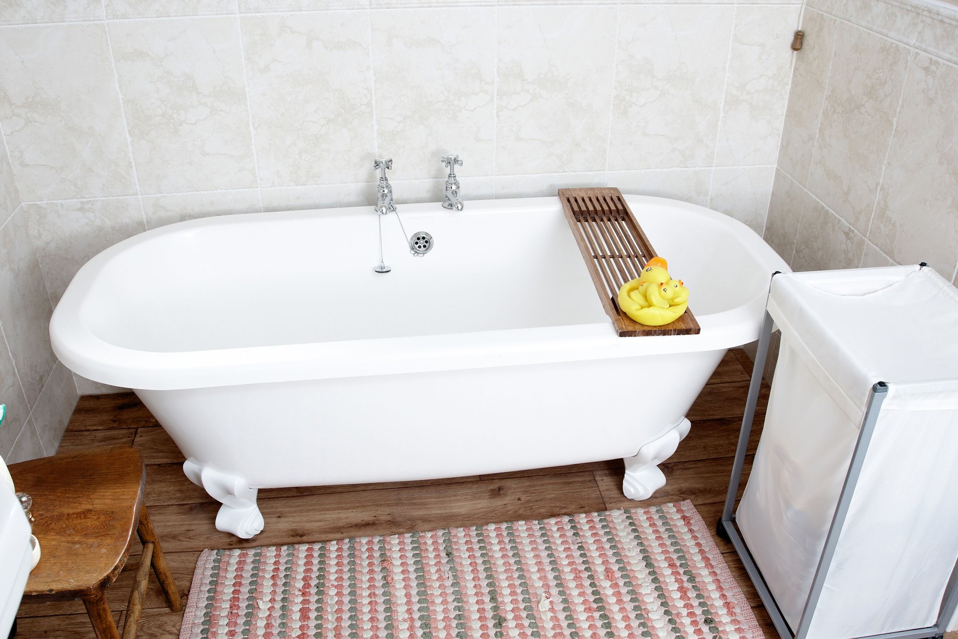 Modern bathroom